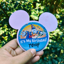 Load image into Gallery viewer, Donald Duck | Pins and Buttons